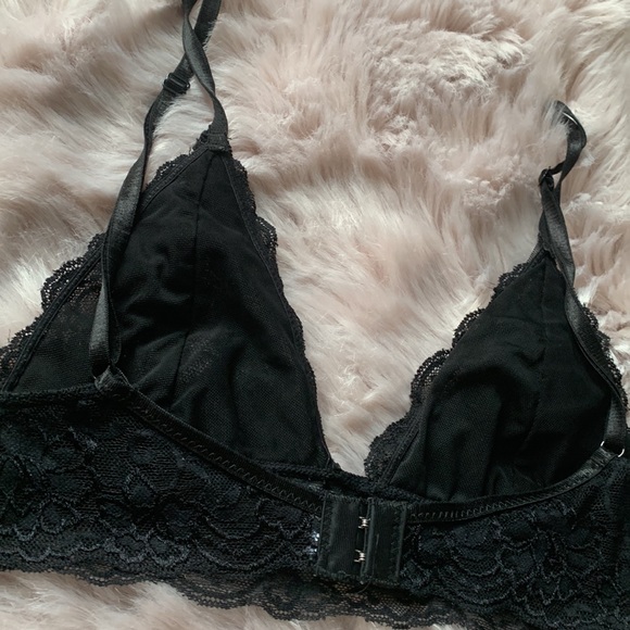 Anemone Lace Bralette - Picture 5 of 7